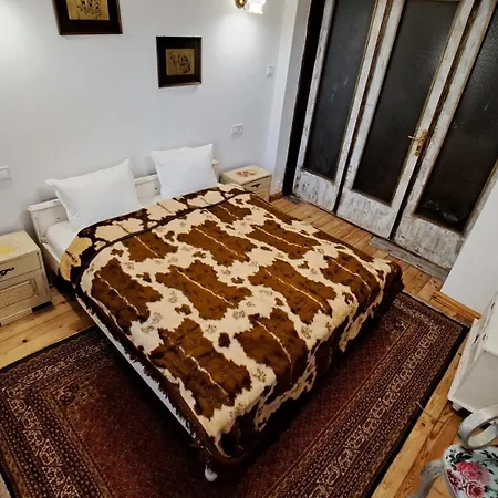 Modern & Old Apartamento *